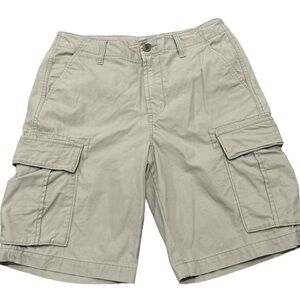 Size 32 cargo pants with six pockets and belt loops, tan
